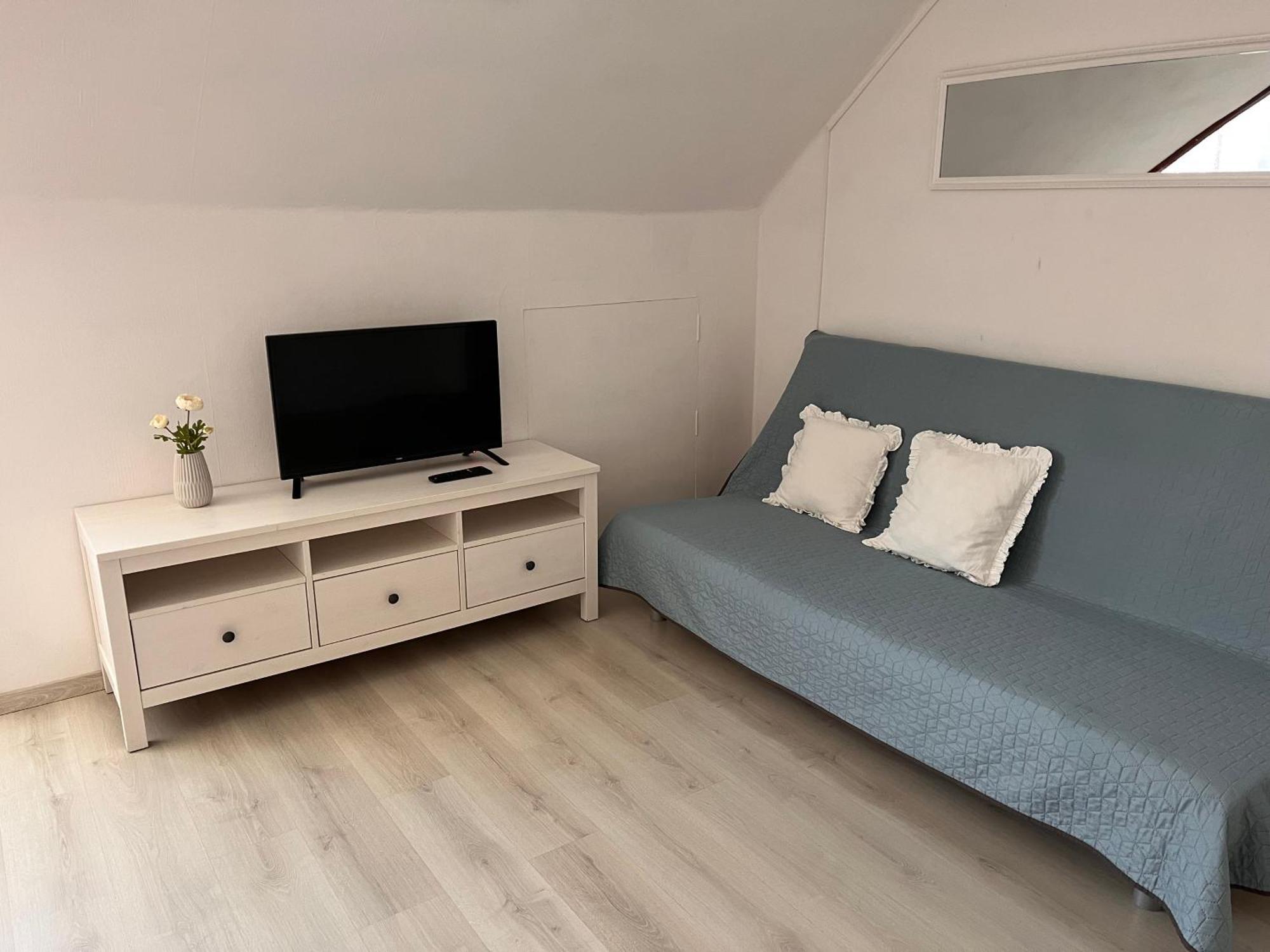 Pacsirta Apartman Grand Eger Buitenkant foto