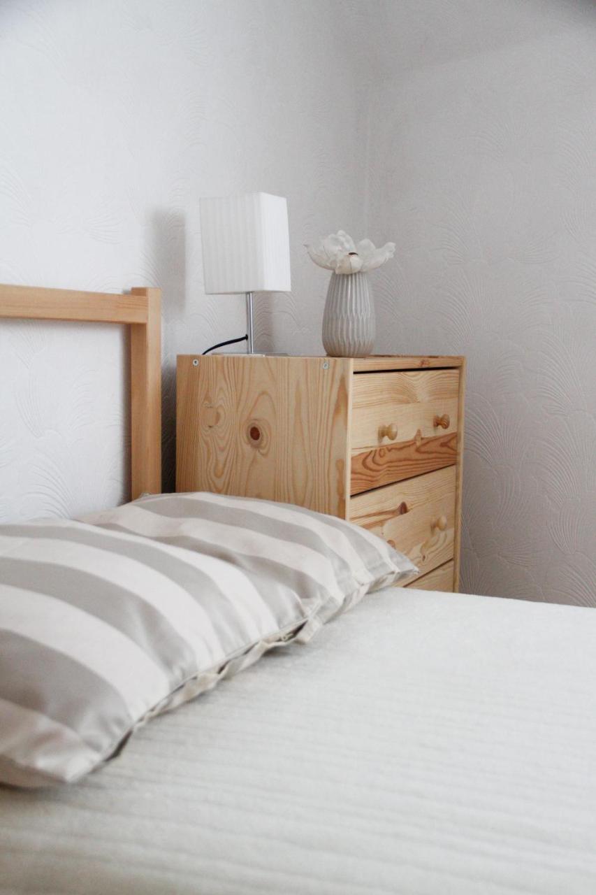 Pacsirta Apartman Grand Eger Buitenkant foto